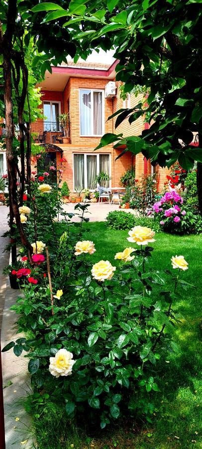 Green Garden Tbilisi Exterior photo